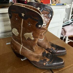 Ariat Cowgirl boots